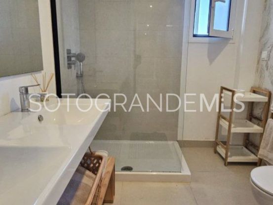 For sale 5 bedrooms ground floor apartment in Senda Chica, La Reserva | Sotobeach Real Estate