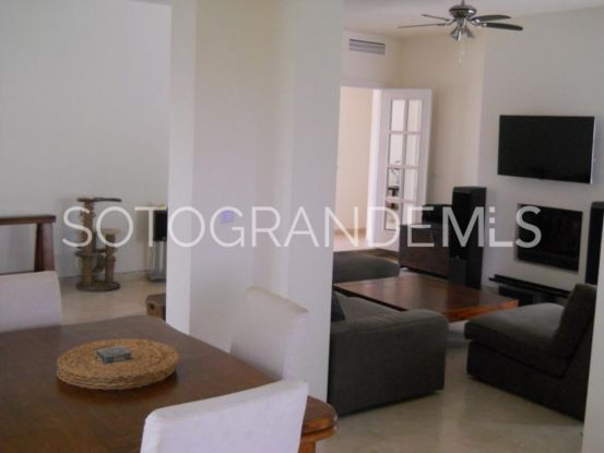 Villa a la venta con 4 dormitorios en Zona B, Sotogrande Costa | Sotobeach Real Estate