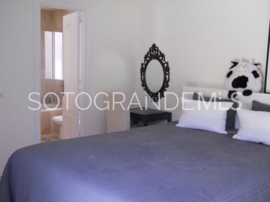 Villa a la venta con 4 dormitorios en Zona B, Sotogrande Costa | Sotobeach Real Estate