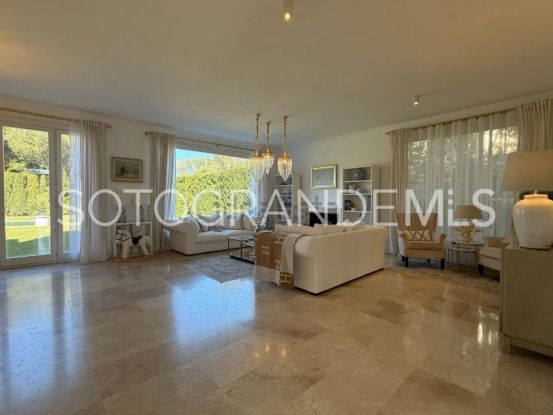 Zona B villa for sale | Sotobeach Real Estate
