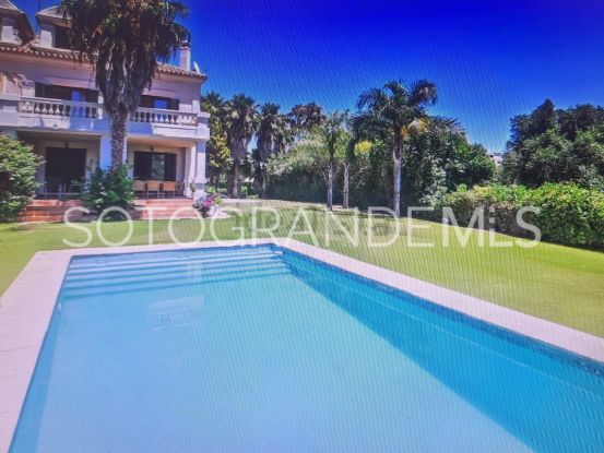 Buy semi detached villa in Sotogolf, Sotogrande Alto | Sotobeach Real Estate
