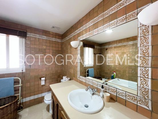 Villa for sale in Zona B with 6 bedrooms | Sotobeach Real Estate