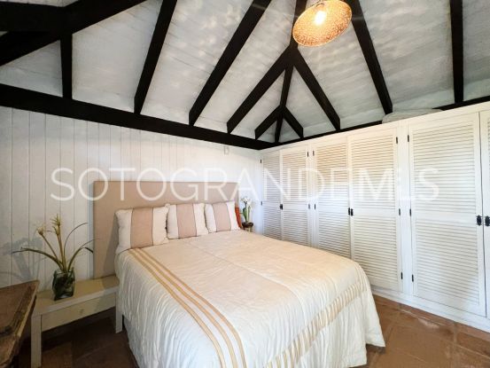 Villa for sale in Zona B with 6 bedrooms | Sotobeach Real Estate