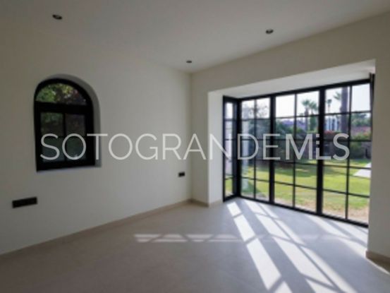 Se vende villa en Zona B | Sotobeach Real Estate