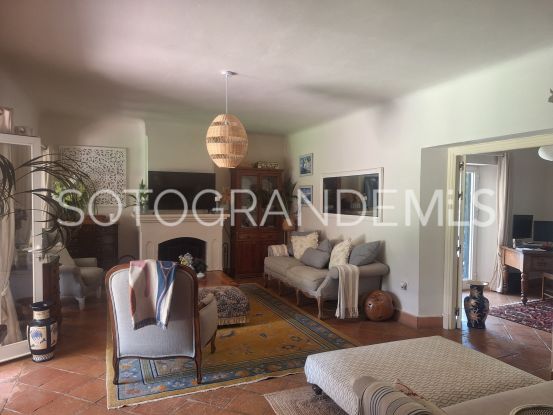 Villa in Zona C with 4 bedrooms | Sotobeach Real Estate