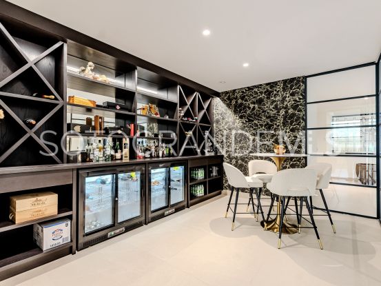 Se vende villa de 7 dormitorios en Reyes y Reinas, Sotogrande Costa | Sotobeach Real Estate