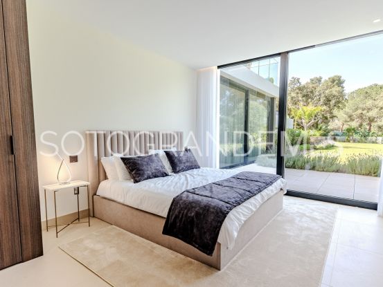 Se vende villa de 7 dormitorios en Reyes y Reinas, Sotogrande Costa | Sotobeach Real Estate