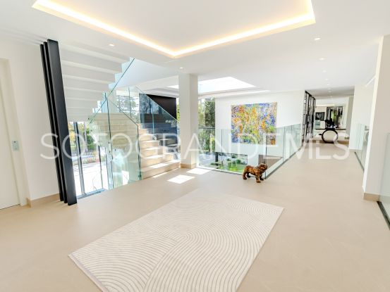 Se vende villa de 7 dormitorios en Reyes y Reinas, Sotogrande Costa | Sotobeach Real Estate