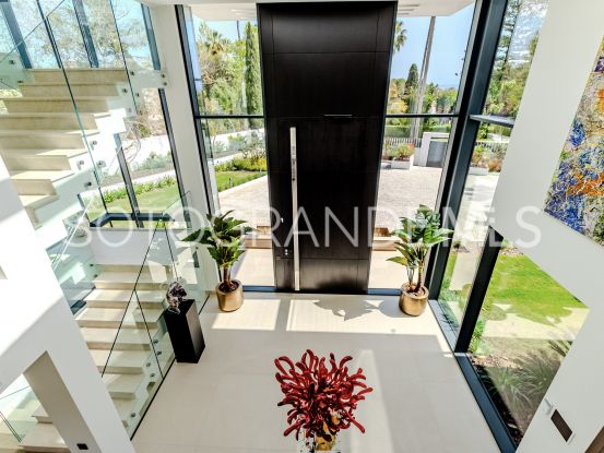 Se vende villa de 7 dormitorios en Reyes y Reinas, Sotogrande Costa | Sotobeach Real Estate