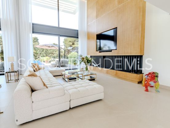 Se vende villa de 7 dormitorios en Reyes y Reinas, Sotogrande Costa | Sotobeach Real Estate