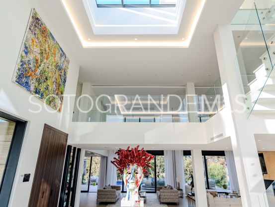 Se vende villa de 7 dormitorios en Reyes y Reinas, Sotogrande Costa | Sotobeach Real Estate