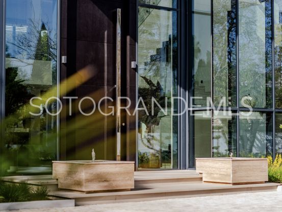 Se vende villa de 7 dormitorios en Reyes y Reinas, Sotogrande Costa | Sotobeach Real Estate