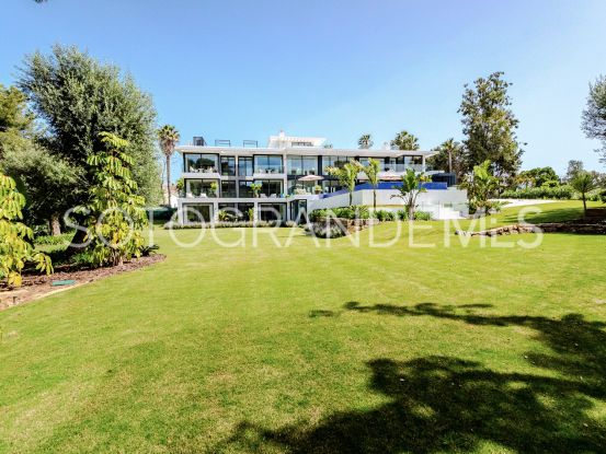 Se vende villa de 7 dormitorios en Reyes y Reinas, Sotogrande Costa | Sotobeach Real Estate