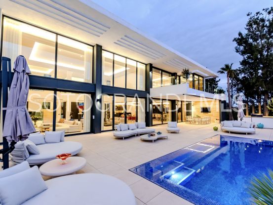 Se vende villa de 7 dormitorios en Reyes y Reinas, Sotogrande Costa | Sotobeach Real Estate