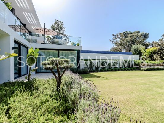 Se vende villa de 7 dormitorios en Reyes y Reinas, Sotogrande Costa | Sotobeach Real Estate