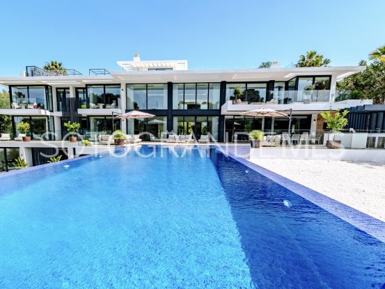 Se vende villa de 7 dormitorios en Reyes y Reinas, Sotogrande Costa | Sotobeach Real Estate