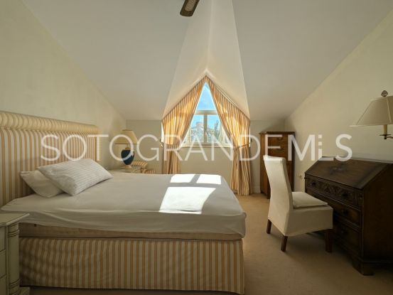 Buy 4 bedrooms penthouse in Sotogrande Puerto Deportivo | Sotobeach Real Estate