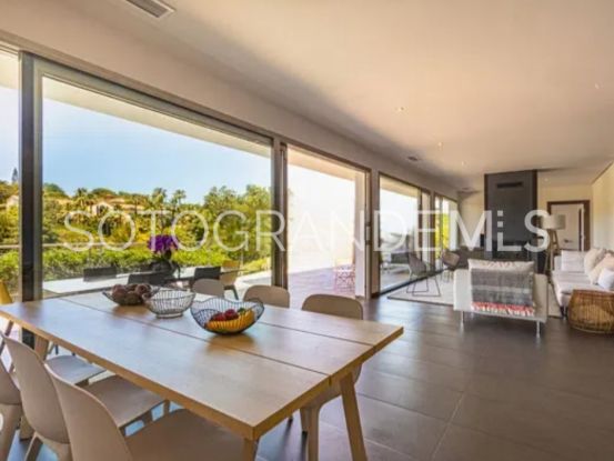 Villa a la venta en Zona D, Sotogrande Alto | Sotobeach Real Estate