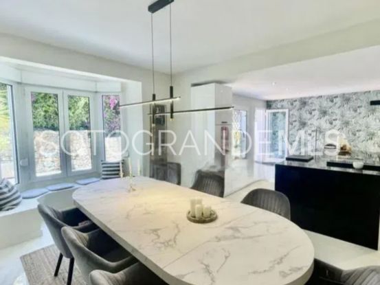 Comprar villa de 7 dormitorios en Zona B, Sotogrande Costa | Sotobeach Real Estate