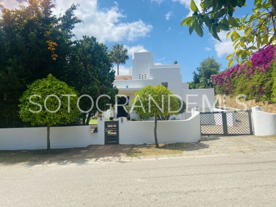 Comprar villa de 7 dormitorios en Zona B, Sotogrande Costa | Sotobeach Real Estate