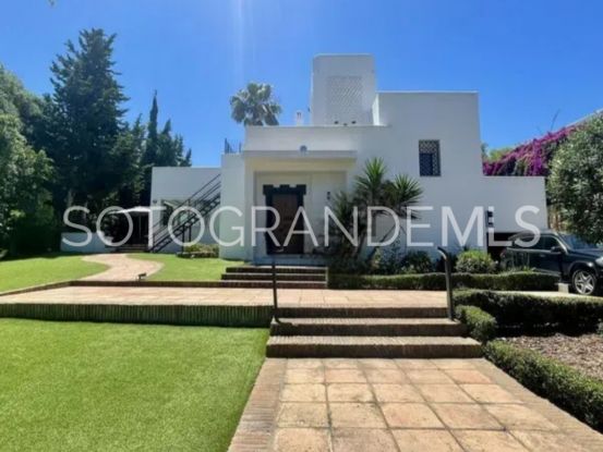 Comprar villa de 7 dormitorios en Zona B, Sotogrande Costa | Sotobeach Real Estate