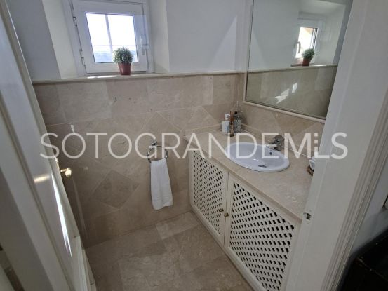 Comprar villa de 3 dormitorios en Zona G, Sotogrande Alto | Sotobeach Real Estate