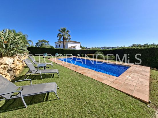Comprar villa de 3 dormitorios en Zona G, Sotogrande Alto | Sotobeach Real Estate