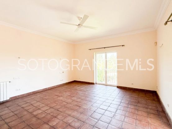 Villa a la venta en Zona F, Sotogrande Alto | Sotobeach Real Estate