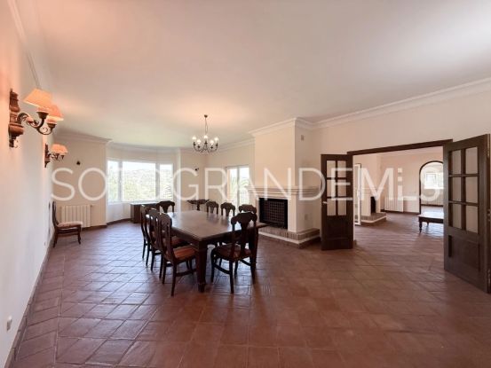 Villa a la venta en Zona F, Sotogrande Alto | Sotobeach Real Estate