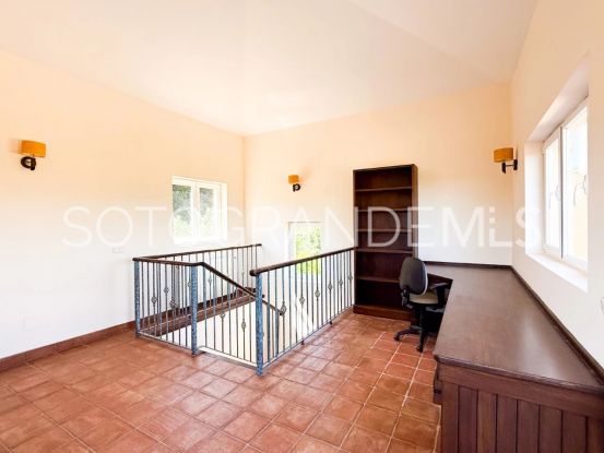 Villa a la venta en Zona F, Sotogrande Alto | Sotobeach Real Estate