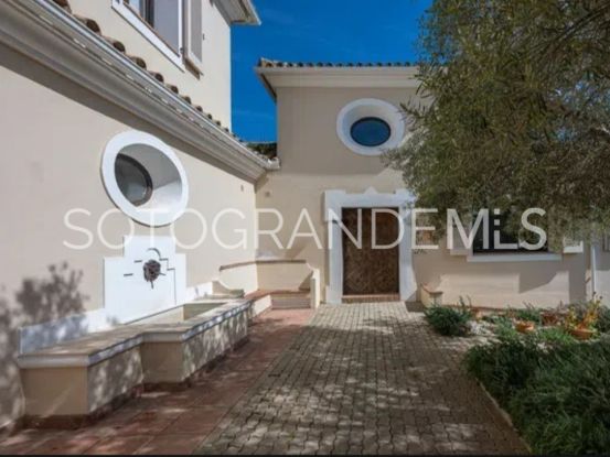 Comprar villa en Sotogrande Alto de 5 dormitorios | Sotobeach Real Estate