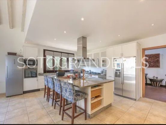 Comprar villa en Sotogrande Alto de 5 dormitorios | Sotobeach Real Estate