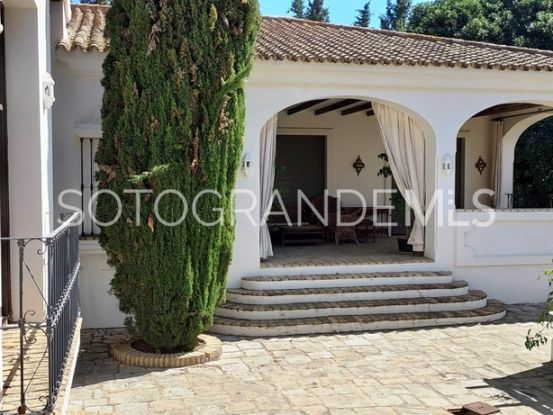 Buy 4 bedrooms villa in Sotogrande Alto | Sotobeach Real Estate