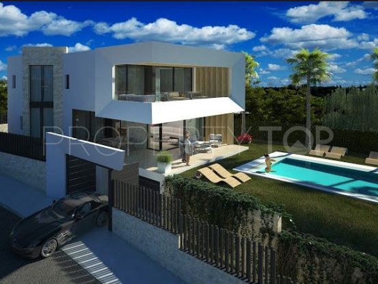 Villa en venta en La Reserva de Marbella de 4 dormitorios | Inmolux Real Estate