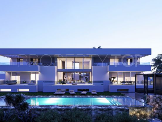 Villa en venta en Paraiso Alto, Benahavis | Inmolux Real Estate