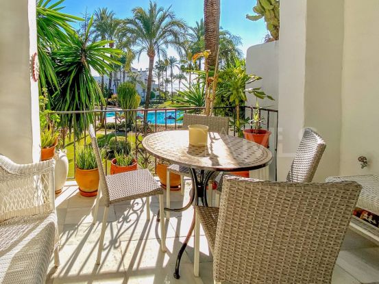 Comprar apartamento con 1 dormitorio en Alcazaba Beach, Estepona | Crownleaf Estates