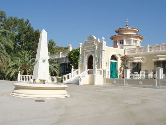 Comprar villa en Marbella Golden Mile de 9 dormitorios | KS Sotheby's International Realty