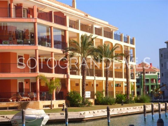 Ático en venta en Isla Carey, Marina de Sotogrande | Kristina Szekely International Realty