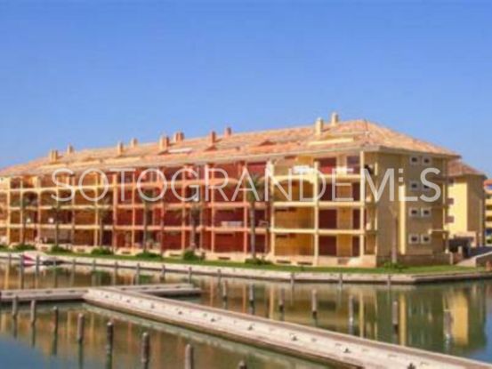 Ático en venta en Isla Carey, Marina de Sotogrande | Kristina Szekely International Realty