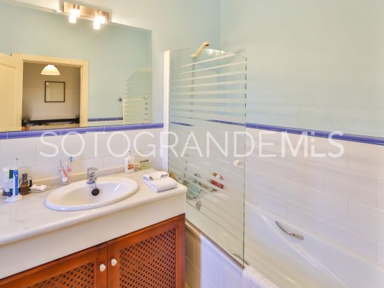 Los Altos de Valderrama, Sotogrande Alto, villa en venta | Kristina Szekely International Realty