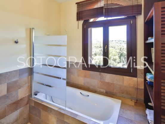 Los Altos de Valderrama, Sotogrande Alto, villa en venta | Kristina Szekely International Realty