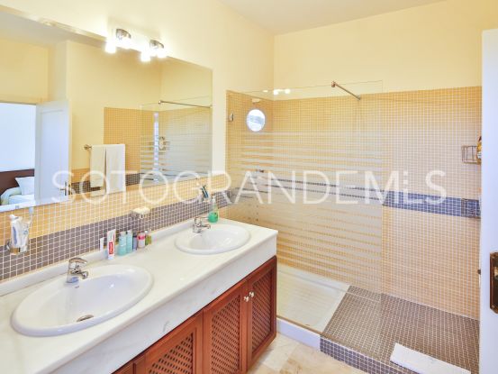 Los Altos de Valderrama, Sotogrande Alto, villa en venta | Kristina Szekely International Realty