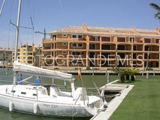 Isla Carey, Marina de Sotogrande, apartamento a la venta de 3 dormitorios | Kristina Szekely International Realty
