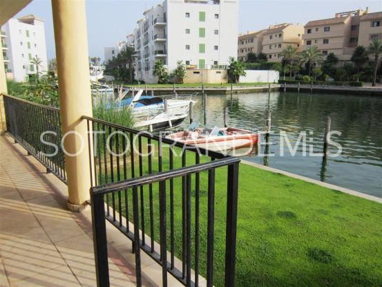 Isla Carey, Marina de Sotogrande, apartamento a la venta de 3 dormitorios | Kristina Szekely International Realty