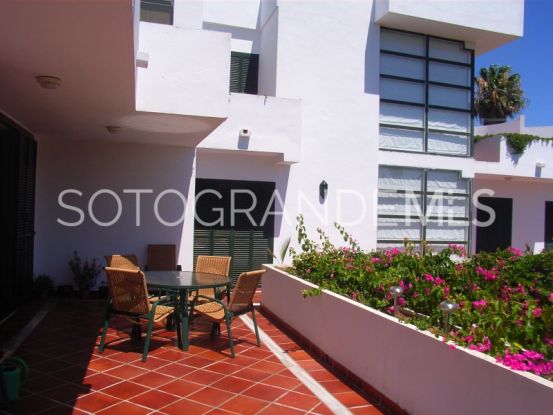 Villa en venta en Sotogrande Costa con 6 dormitorios | Kristina Szekely International Realty