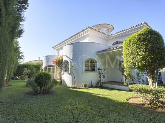 4 bedrooms villa for sale in Torrequebrada, Benalmadena | Kristina Szekely International Realty