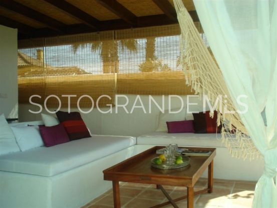 Se vende villa en San Diego de 4 dormitorios | Kristina Szekely International Realty