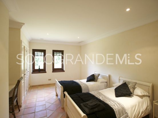 Villa en Sotogrande Alto de 5 dormitorios | Kristina Szekely International Realty