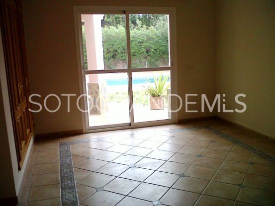 Villa en venta en Sotogrande Costa | Kristina Szekely International Realty