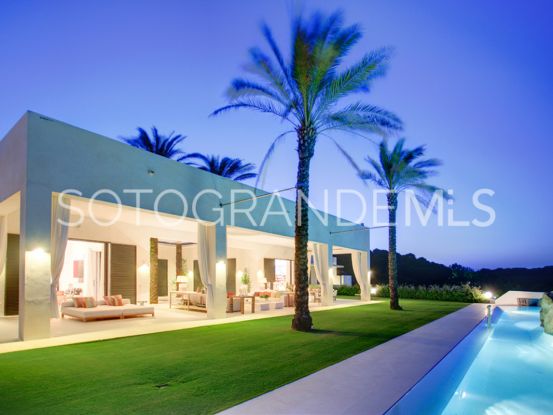 Villa en venta en Sotogrande con 7 dormitorios | Kristina Szekely International Realty